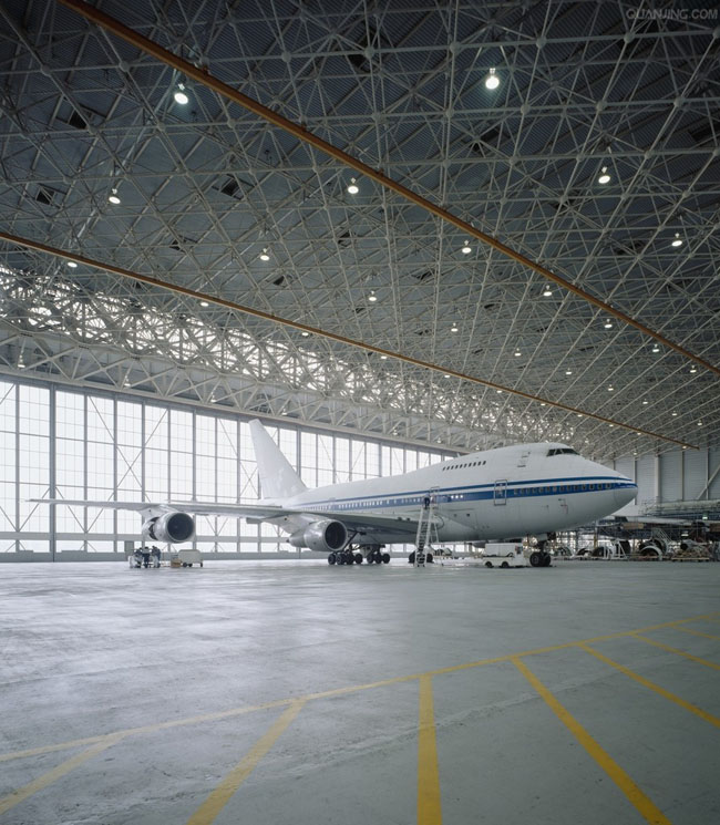 河北区航空工业螺栓球网架工程